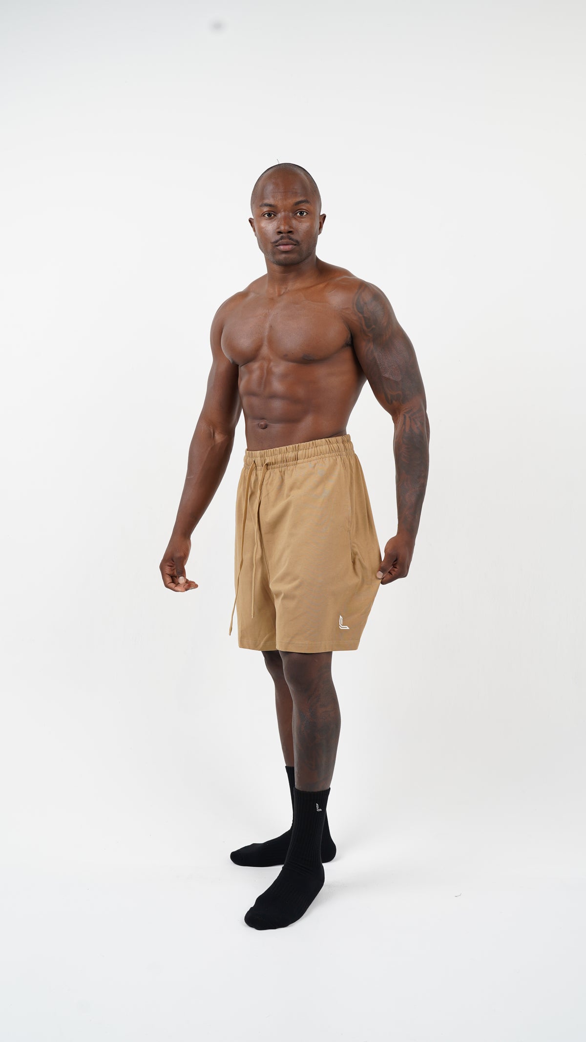 Under Knee Essential Shorts