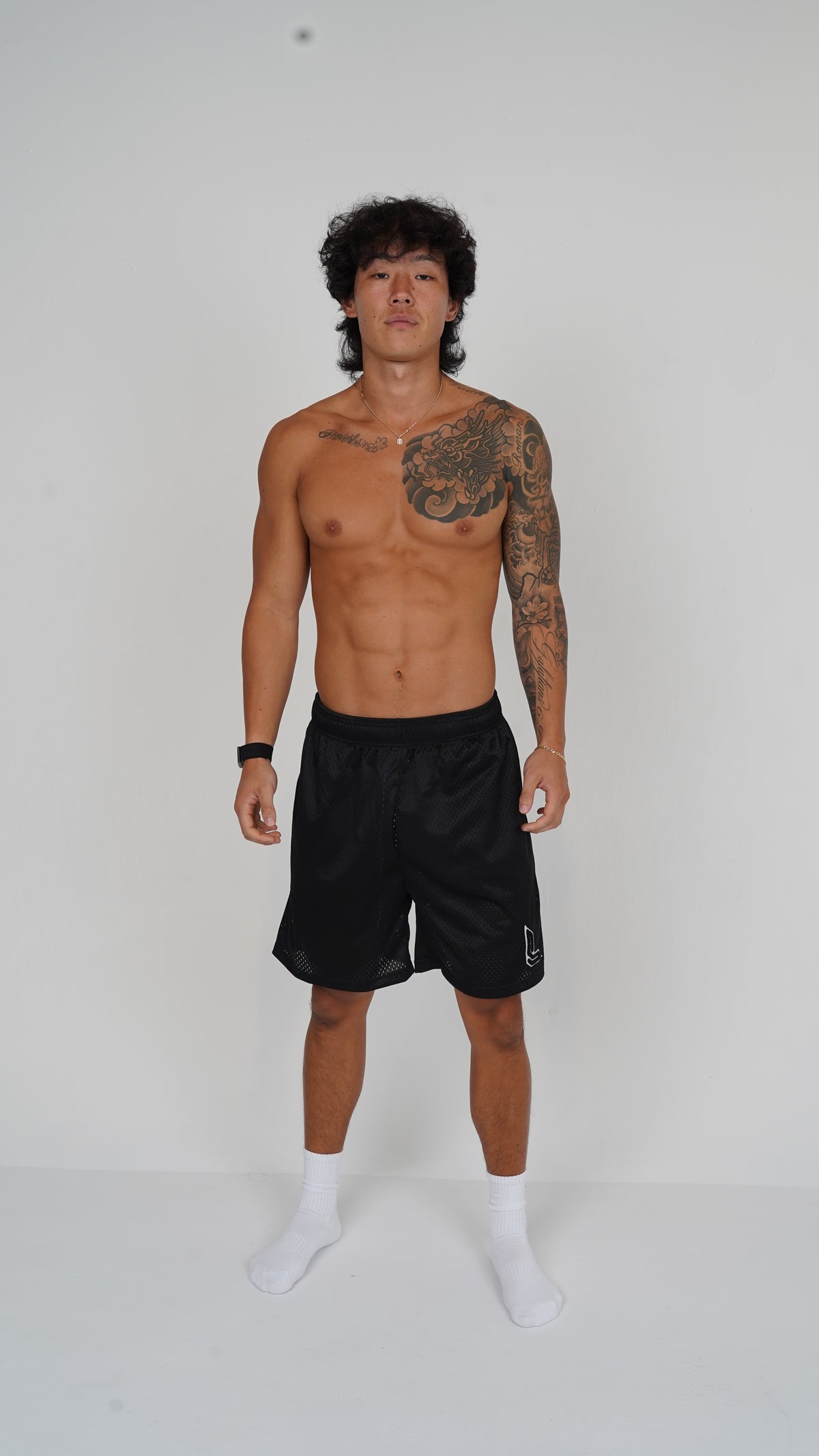 Mesh shorts 6”